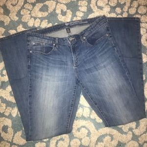 GAP Sexy Boot cut jeans 12/31L